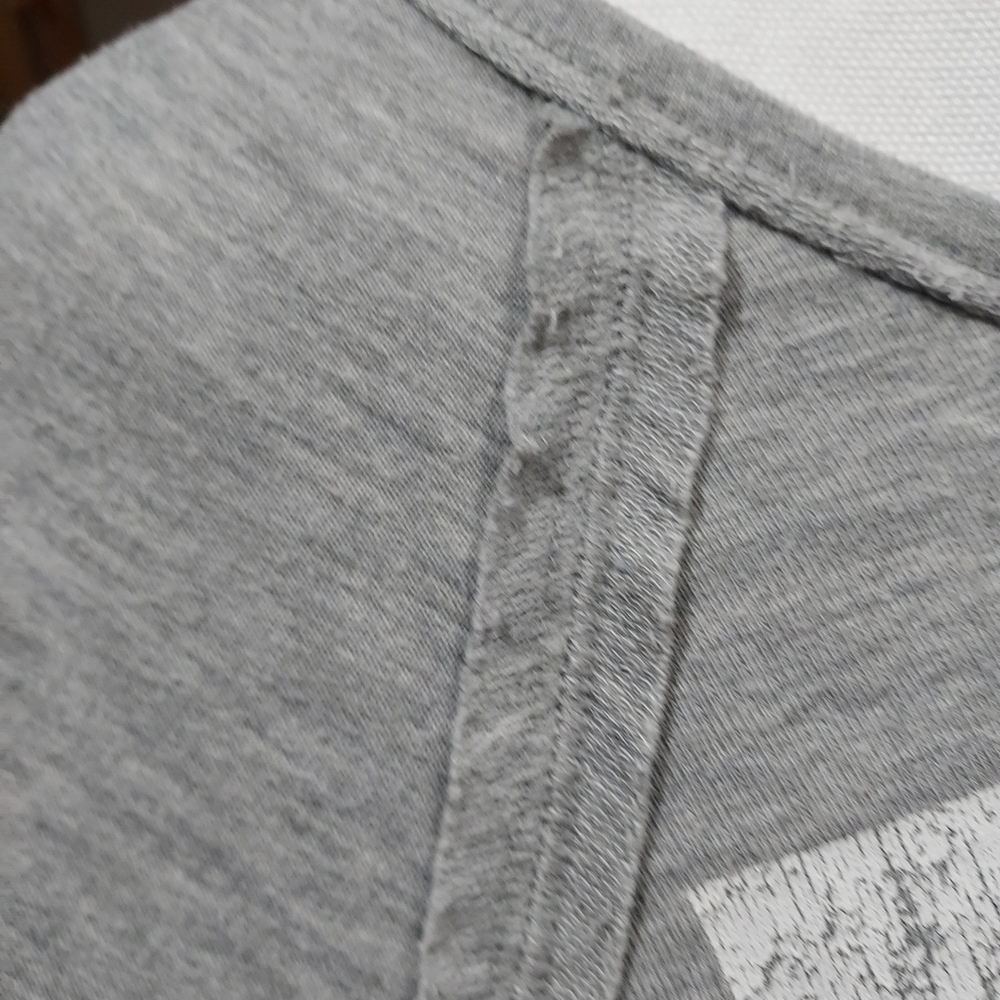 Womans L short sleeve pullover shirt - Picture 6 of 9